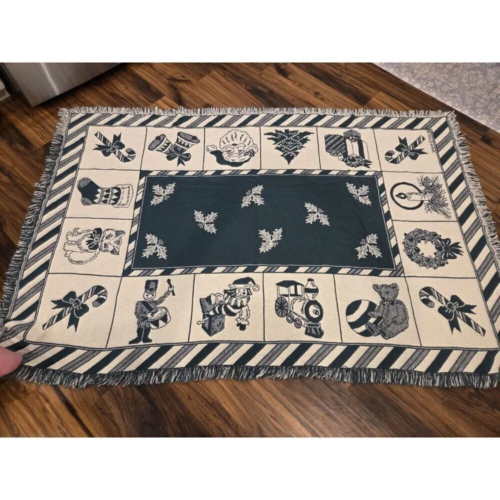 Vtg Christmas Woven Tapestry Throw Blanket With Fringes Reversible 47x71